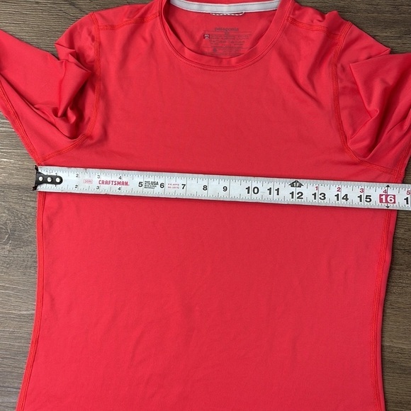 Patagonia Women’s Red Basel Layer Long Underwear Top, size XS - Picture 6 of 8